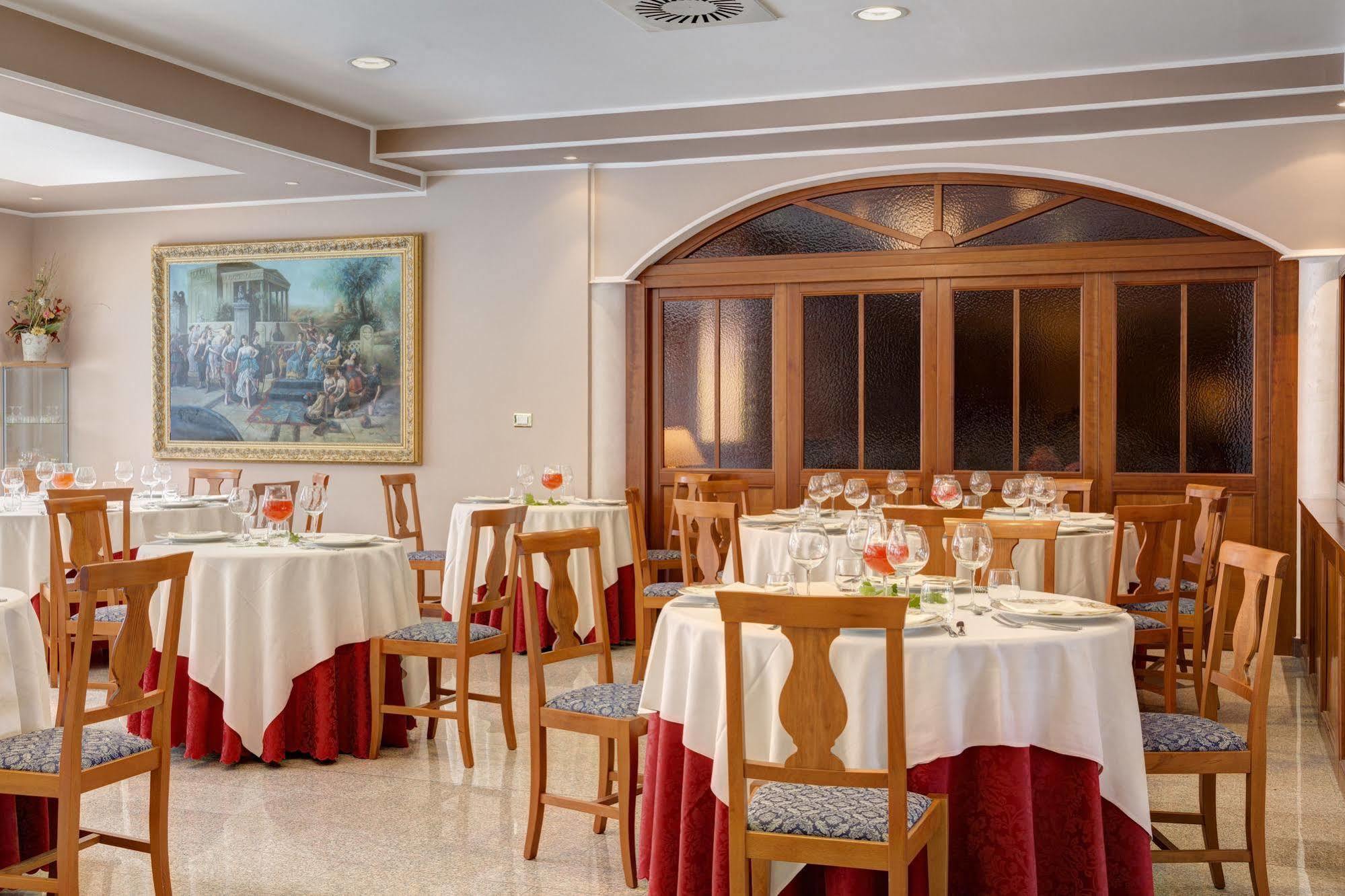 Hotel Santamaria Santa Maria  Екстериор снимка